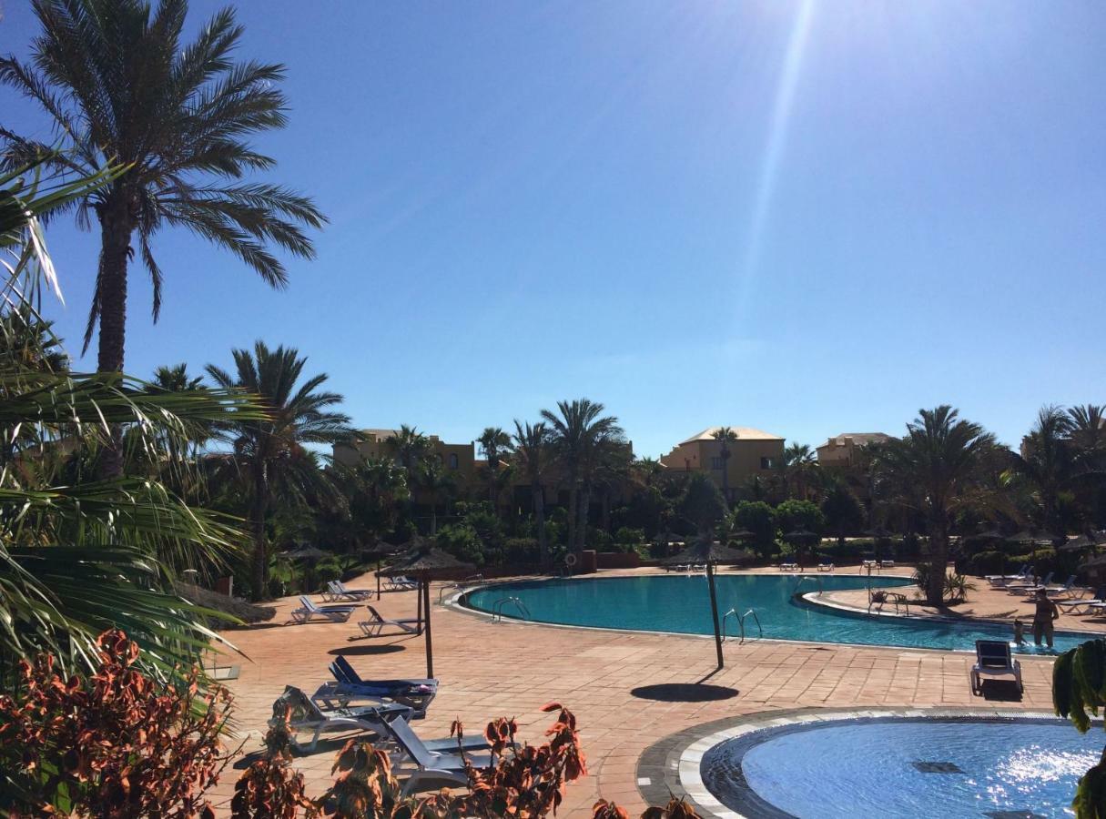 My Pretty Home - Lovely And Spacious Surrounded By Tropical Gardens - Private Covered And Uncovered Terrace - Pool - Parking - Free Fibre Optic Internet Corralejo Zewnętrze zdjęcie
